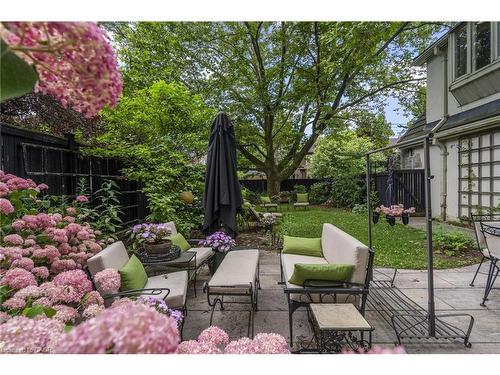 2 Oak Knoll Drive, Hamilton, ON - Outdoor With Deck Patio Veranda