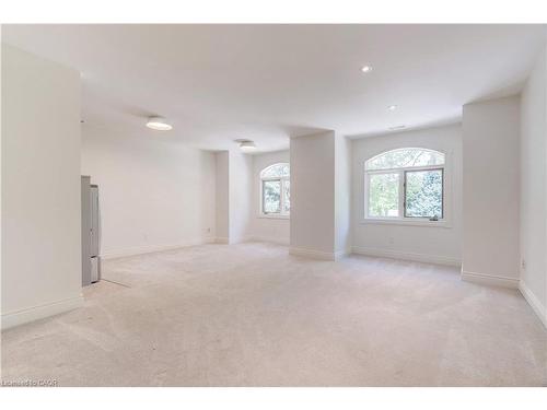 106 Appleby Place, Burlington, ON - Indoor Photo Showing Other Room