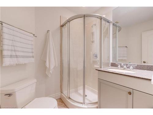 106 Appleby Place, Burlington, ON - Indoor Photo Showing Bathroom