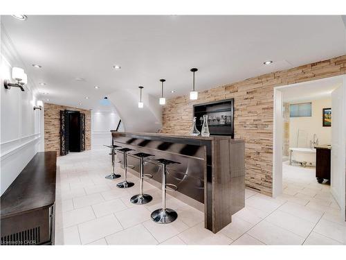 106 Appleby Place, Burlington, ON - Indoor