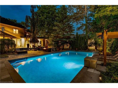 106 Appleby Place, Burlington, ON - Outdoor With In Ground Pool With Backyard
