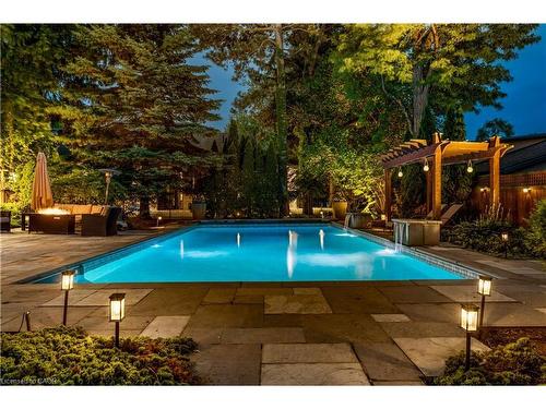 106 Appleby Place, Burlington, ON - Outdoor With In Ground Pool With Backyard
