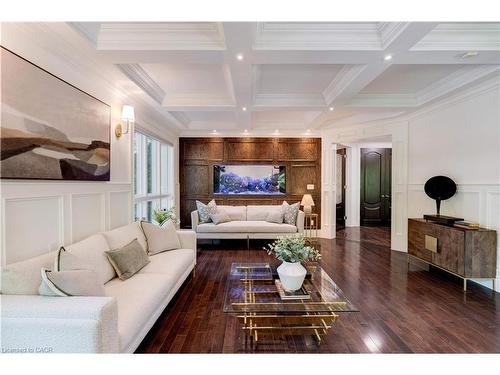 106 Appleby Place, Burlington, ON - Indoor Photo Showing Living Room