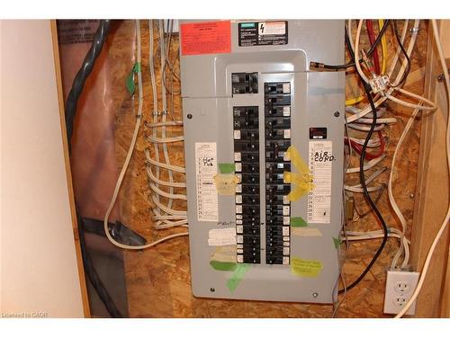 2128 Blackforest Crescent, Oakville, ON - Indoor