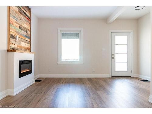 250 Avondale Street, Hamilton, ON - Indoor With Fireplace