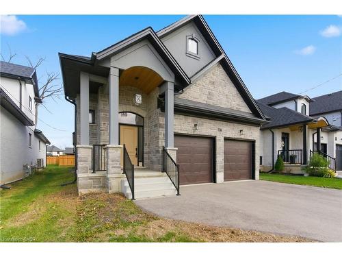 236 Mount Pleasant Street, Brantford, ON - Outdoor With Facade