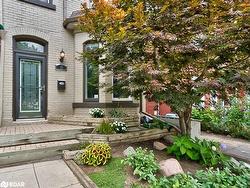 19 Oxford Street  Hamilton, ON L8R 2W9