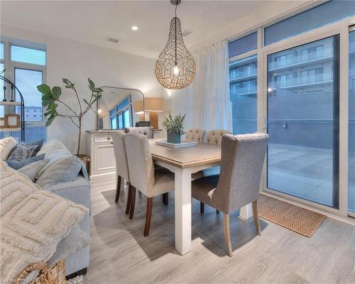 602-50 Grand Avenue S, Cambridge, ON - Indoor Photo Showing Dining Room