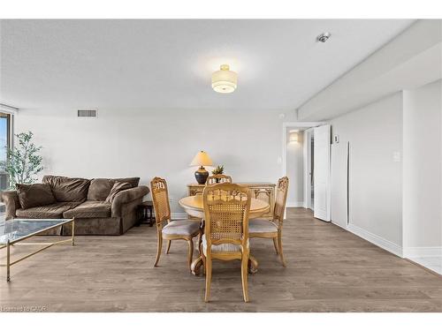 1107-5090 Pinedale Avenue, Burlington, ON - Indoor