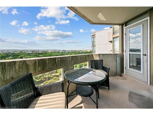 1107-5090 Pinedale Avenue, Burlington, ON - Outdoor With Exterior