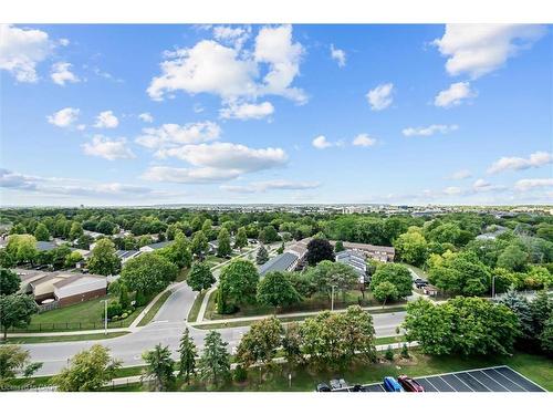 1107-5090 Pinedale Avenue, Burlington, ON - Outdoor With View