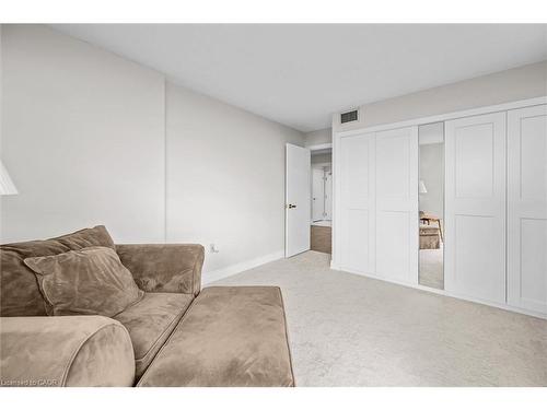 1107-5090 Pinedale Avenue, Burlington, ON - Indoor