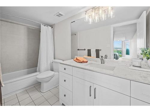 1107-5090 Pinedale Avenue, Burlington, ON - Indoor Photo Showing Bathroom