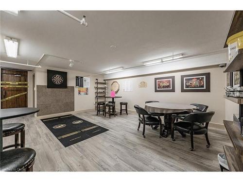 1107-5090 Pinedale Avenue, Burlington, ON - Indoor