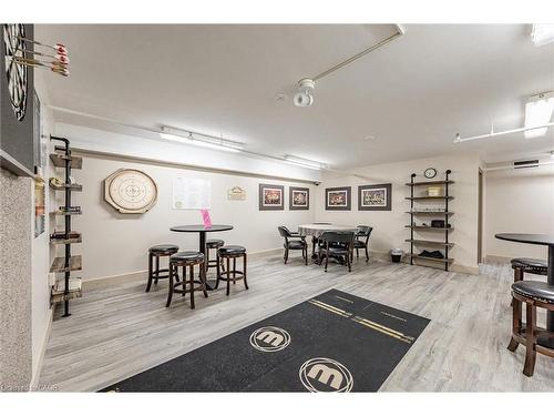 1107-5090 Pinedale Avenue, Burlington, ON - Indoor