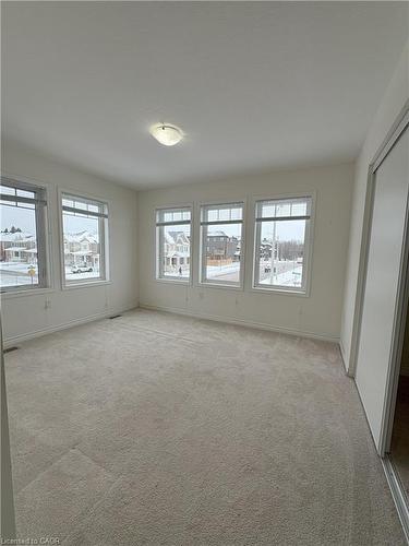 51 Pointer Street, Cambridge, ON - Indoor Photo Showing Other Room
