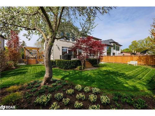 443 Seabourne Drive, Oakville, ON - Outdoor