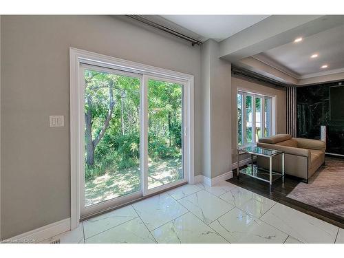 5-1261 Mohawk Road W, Ancaster, ON - Indoor Photo Showing Other Room