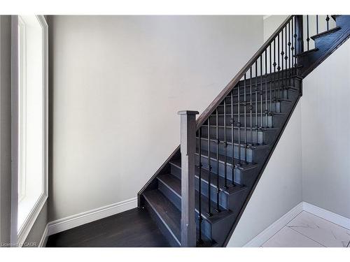 5-1261 Mohawk Road W, Ancaster, ON - Indoor Photo Showing Other Room