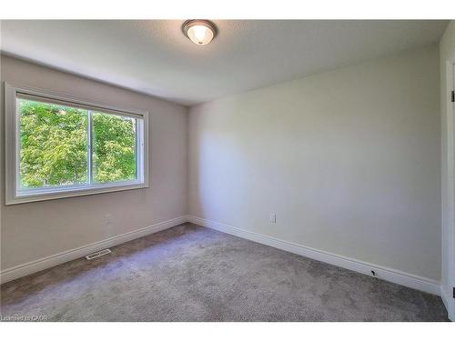 5-1261 Mohawk Road W, Ancaster, ON - Indoor Photo Showing Other Room