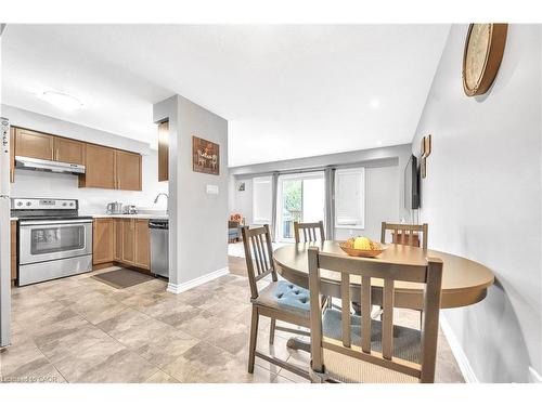 77W-77 Westminster Crescent, Fergus, ON - Indoor