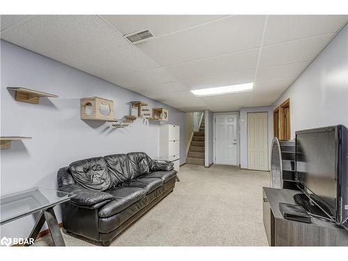 211 East 8Th Street, Hamilton, ON - Indoor Photo Showing Other Room