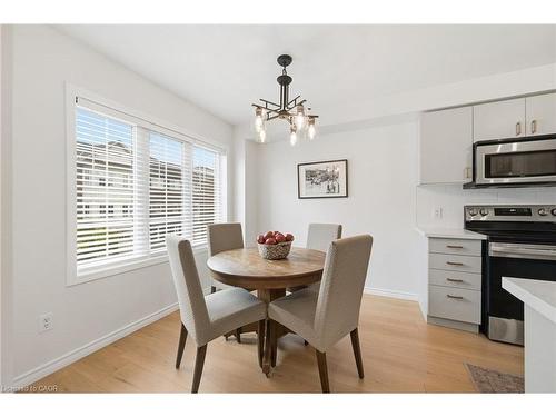 45-470 Beach Boulevard, Hamilton, ON - Indoor Photo Showing Dining Room