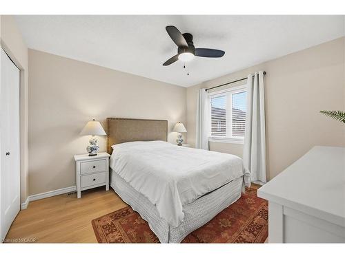 45-470 Beach Boulevard, Hamilton, ON - Indoor Photo Showing Bedroom