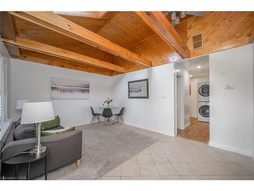 1-100 Munn Street, Hamilton, ON - Indoor Photo Showing Other Room