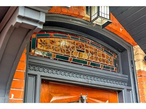 7 Homewood Avenue, Hamilton, ON - 