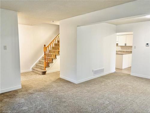 D-297 Main Street, Grimsby, ON - Indoor Photo Showing Other Room