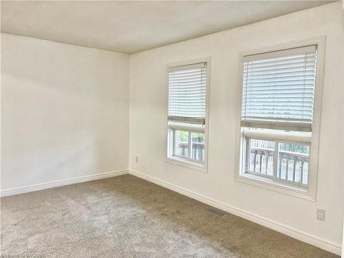 D-297 Main Street, Grimsby, ON - Indoor Photo Showing Other Room