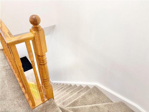 D-297 Main Street, Grimsby, ON - Indoor Photo Showing Other Room