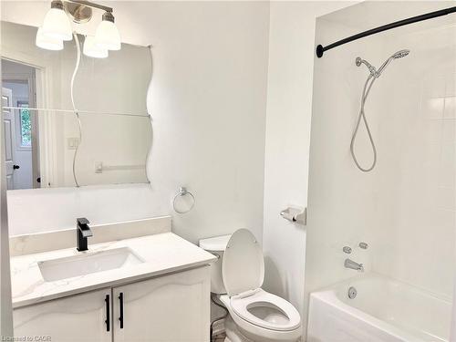 D-297 Main Street, Grimsby, ON - Indoor Photo Showing Bathroom