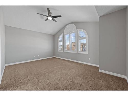 561 Thomas Slee Drive, Kitchener, ON - Indoor Photo Showing Other Room