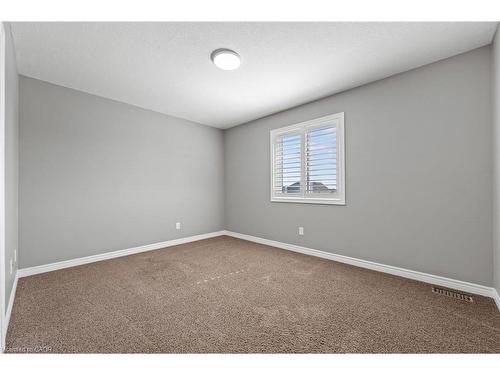 561 Thomas Slee Drive, Kitchener, ON - Indoor Photo Showing Other Room