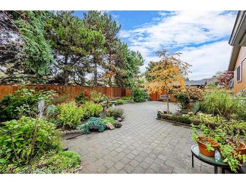 3465 Rubens Court, Burlington, ON - Outdoor