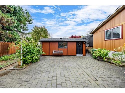 3465 Rubens Court, Burlington, ON - Outdoor