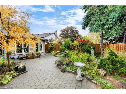 3465 Rubens Court, Burlington, ON - Outdoor