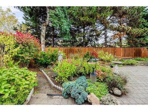 3465 Rubens Court, Burlington, ON - Outdoor