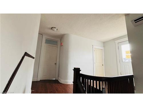 30 Regina Street N, Waterloo, ON - Indoor Photo Showing Other Room