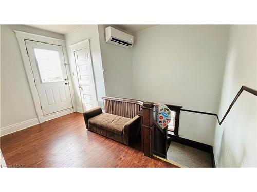 30 Regina Street N, Waterloo, ON - Indoor