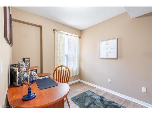 101-4872 Valley Way, Niagara Falls, ON - Indoor