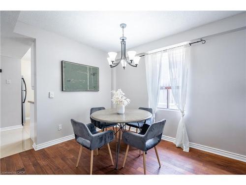 101-4872 Valley Way, Niagara Falls, ON - Indoor Photo Showing Dining Room