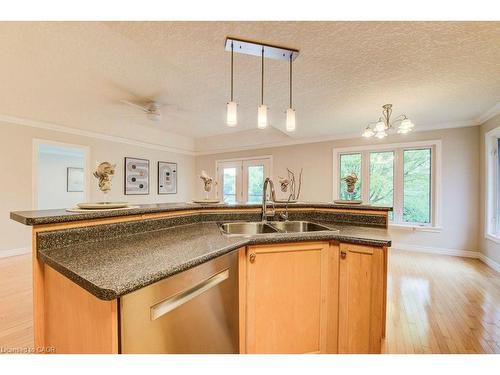670 Salzburg Drive, Waterloo, ON - Indoor Photo Showing Kitchen With Double Sink
