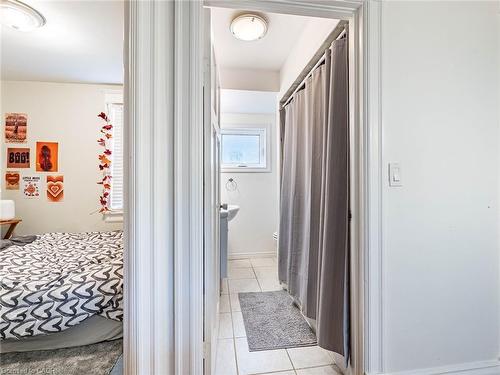 458 Dundurn Street S, Hamilton, ON - Indoor