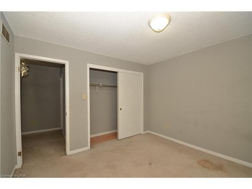 25 Devine Crescent, Thorold, ON - Indoor Photo Showing Other Room