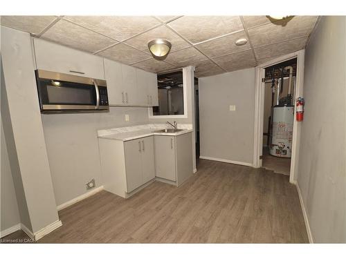 25 Devine Crescent, Thorold, ON - Indoor