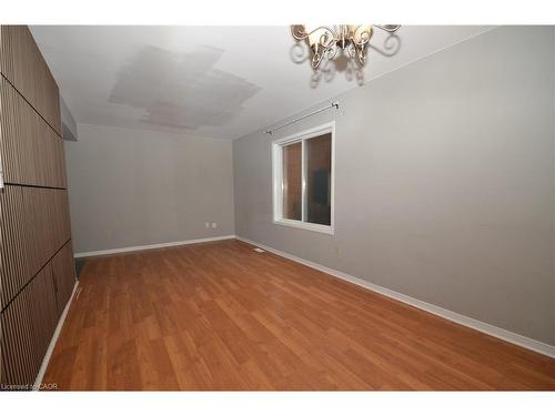 25 Devine Crescent, Thorold, ON - Indoor Photo Showing Other Room