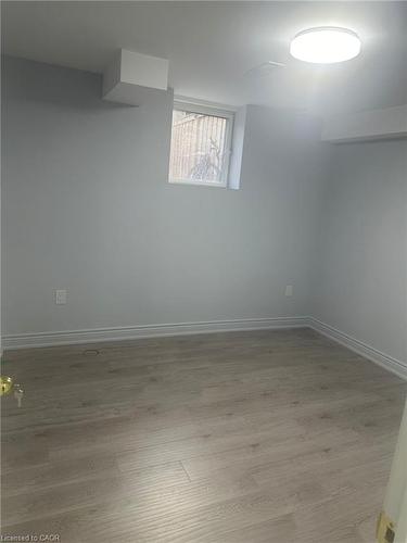 5349 Tenth Line W, Mississauga, ON - Indoor Photo Showing Other Room